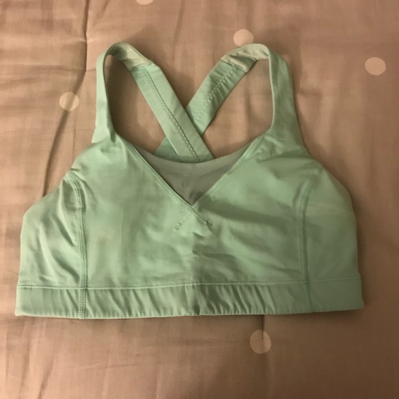 Too big - Picture 1 of 2